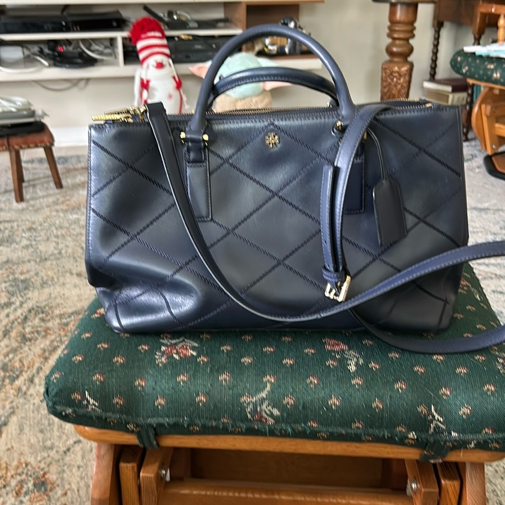 Tory Burch Robinson Double-Zip Tote – Classic Navy (15” x 10”)